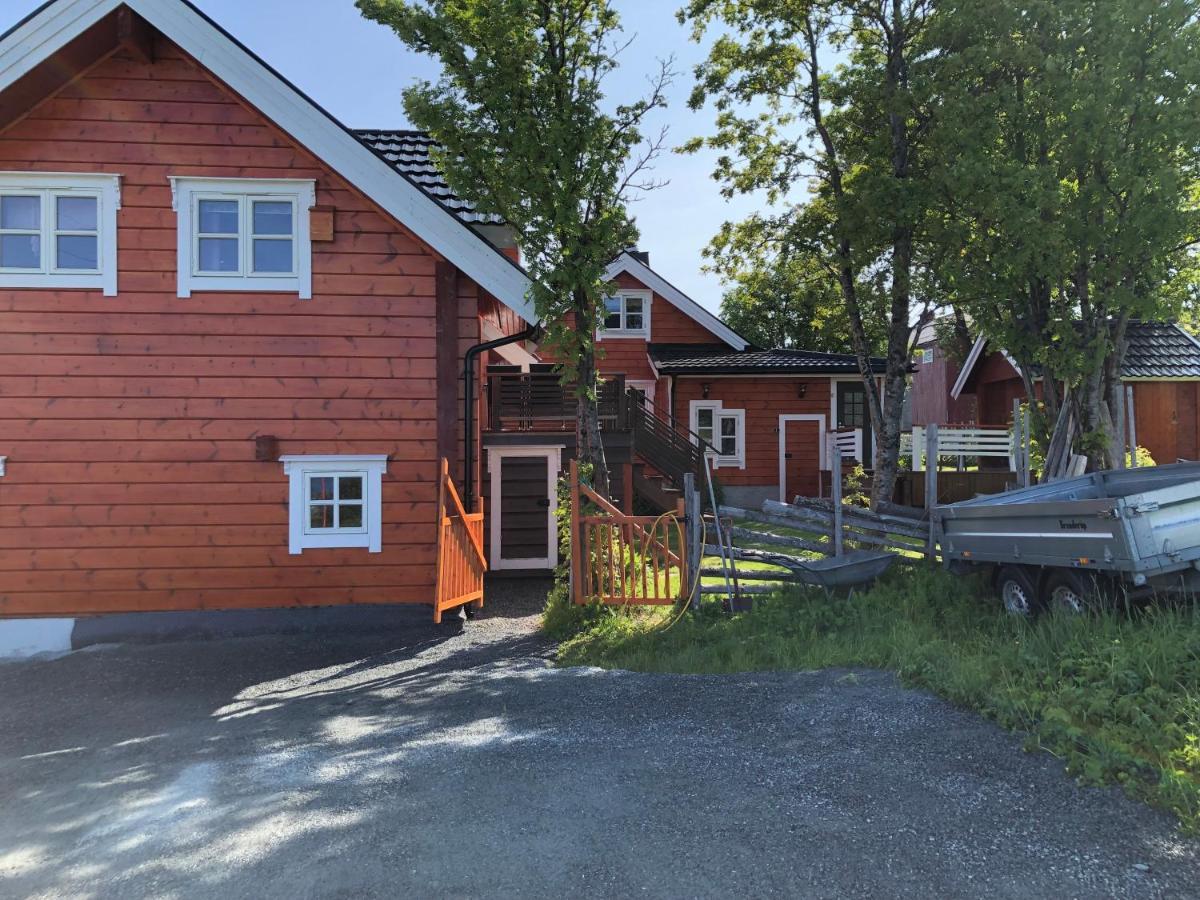 Aaroybukt Guesthouse Aroybukta Extérieur photo